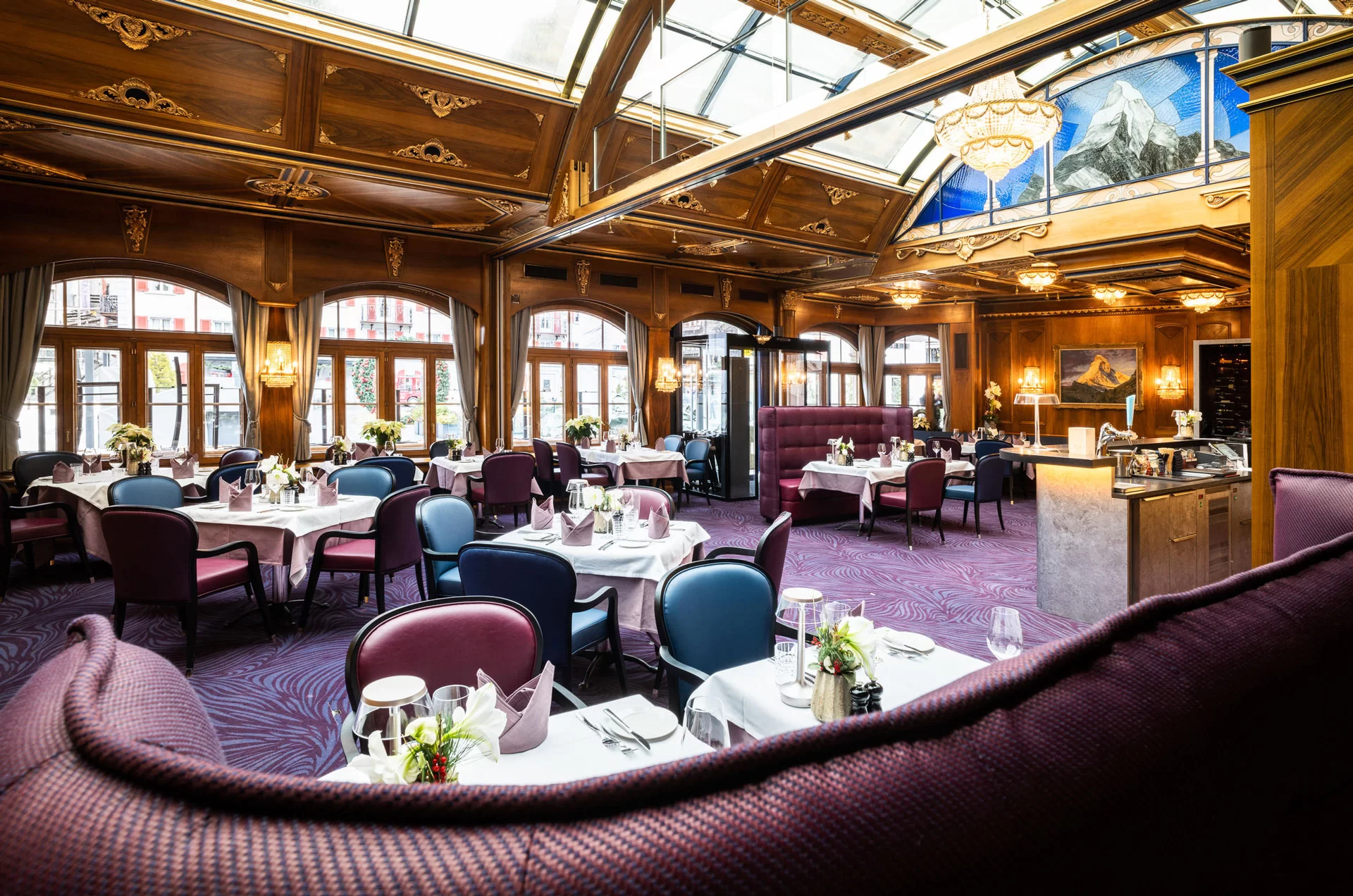 Lusi Brasserie & Lounge